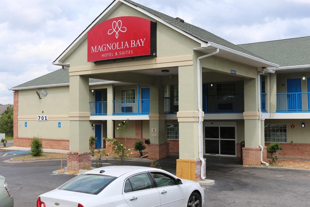 Magnolia Bay Hotel & Suites Jonesboro Zewnętrze zdjęcie