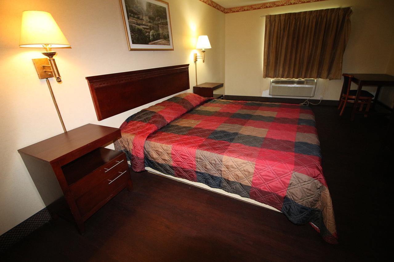 Magnolia Bay Hotel & Suites Jonesboro Zewnętrze zdjęcie
