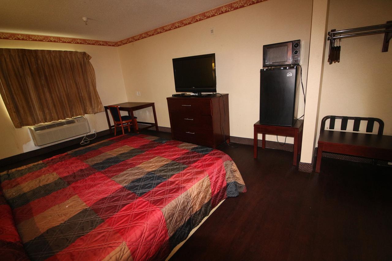 Magnolia Bay Hotel & Suites Jonesboro Zewnętrze zdjęcie