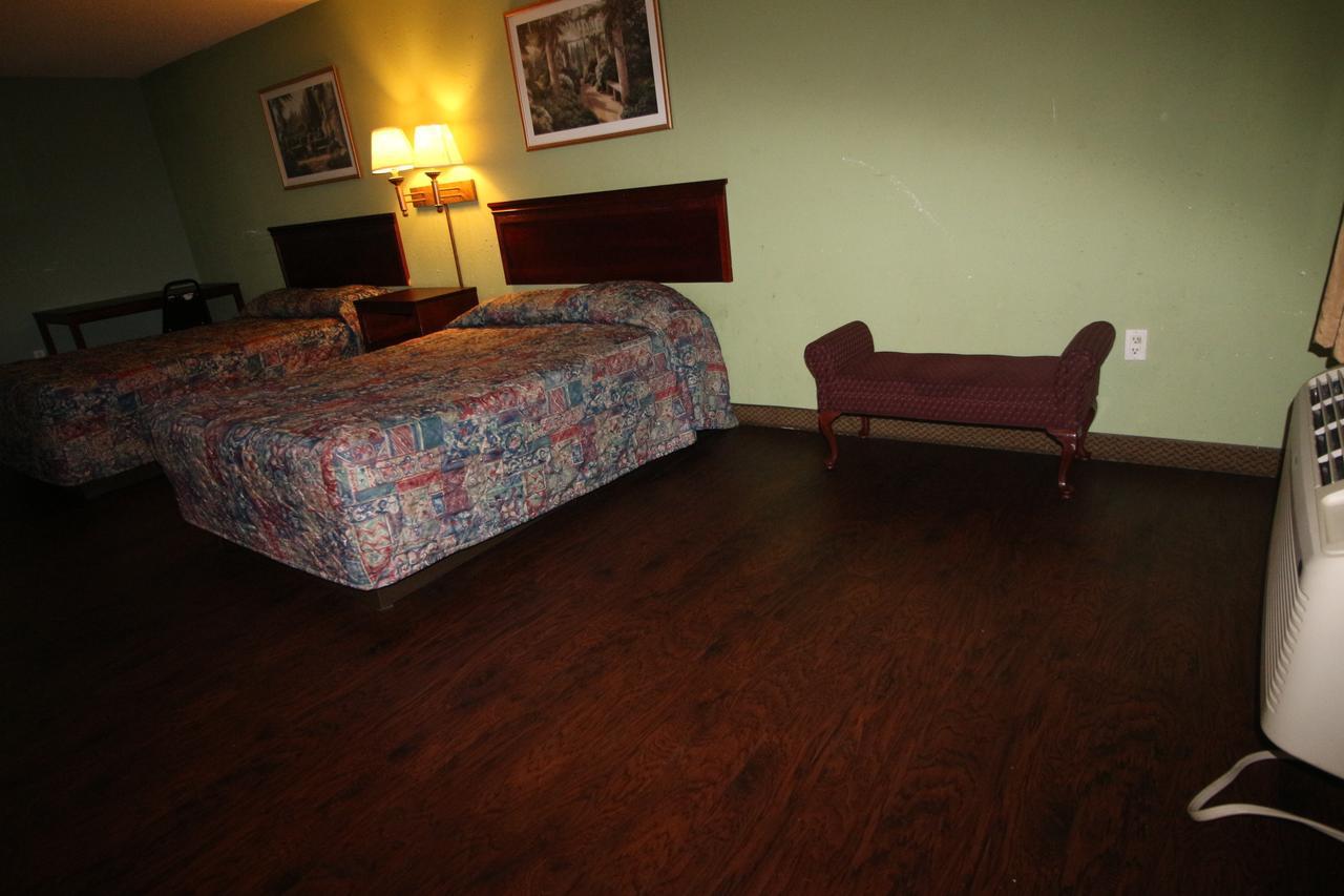 Magnolia Bay Hotel & Suites Jonesboro Zewnętrze zdjęcie