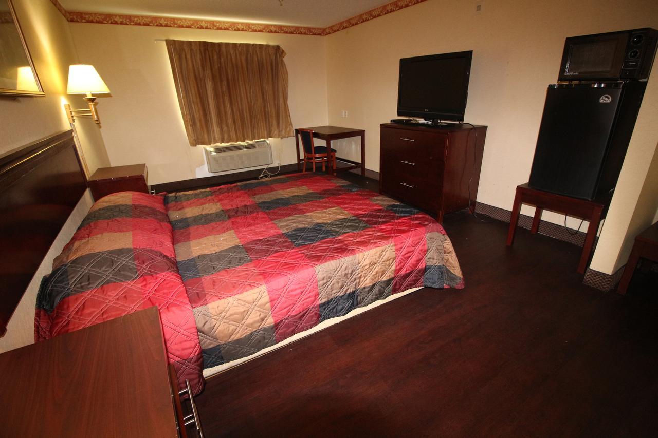 Magnolia Bay Hotel & Suites Jonesboro Zewnętrze zdjęcie