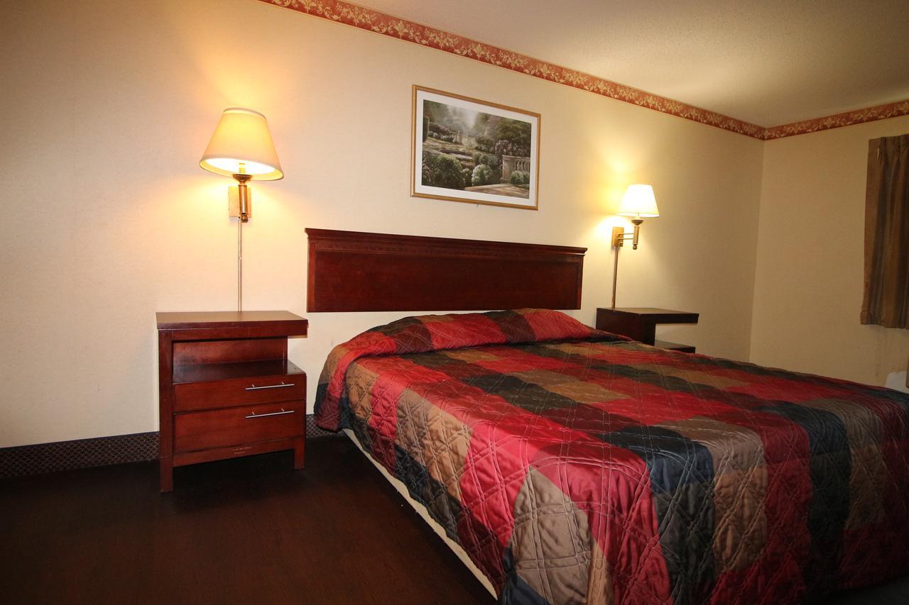 Magnolia Bay Hotel & Suites Jonesboro Zewnętrze zdjęcie