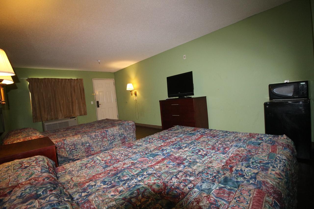 Magnolia Bay Hotel & Suites Jonesboro Zewnętrze zdjęcie
