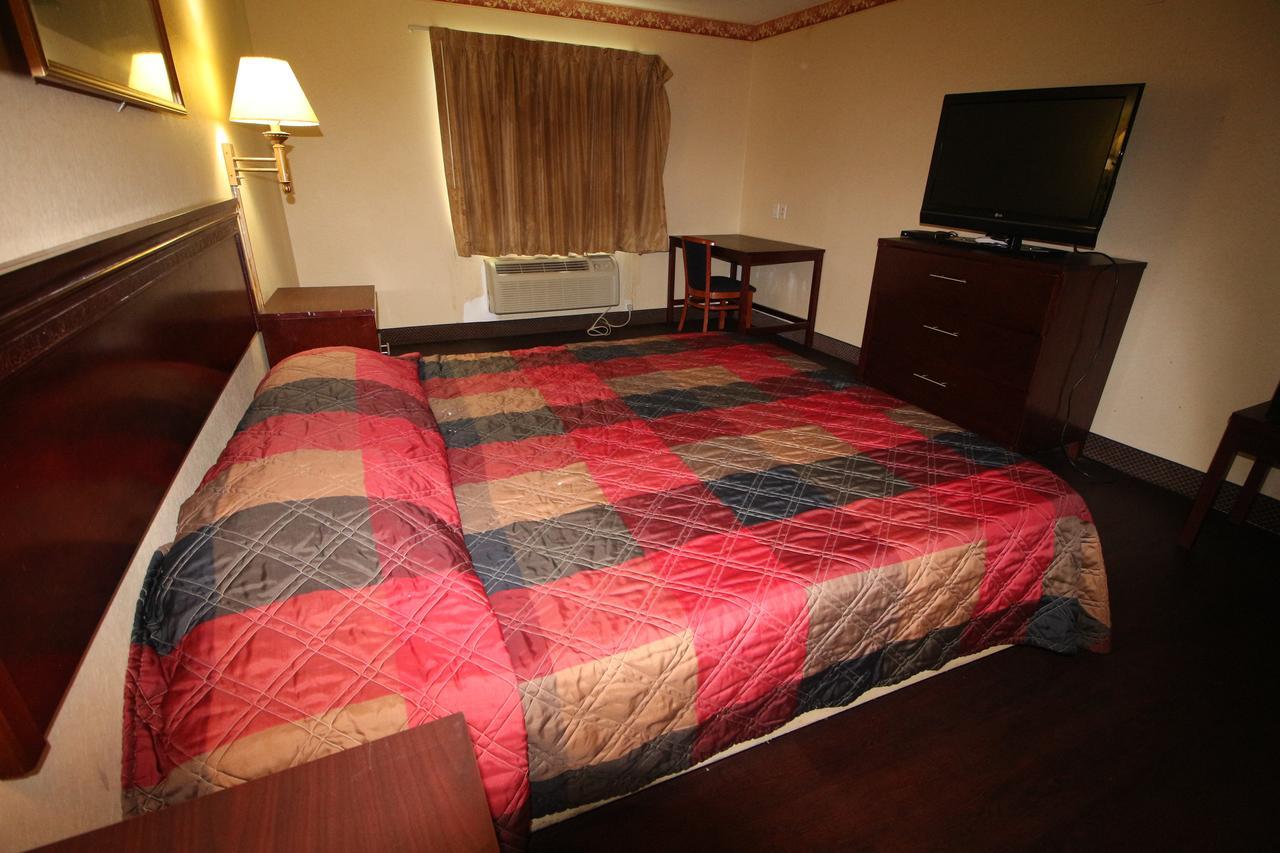 Magnolia Bay Hotel & Suites Jonesboro Zewnętrze zdjęcie