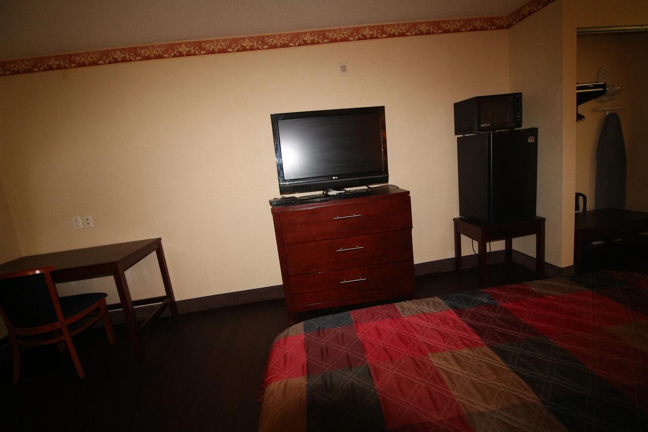 Magnolia Bay Hotel & Suites Jonesboro Zewnętrze zdjęcie